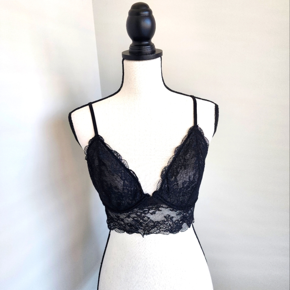 XXL Monique Morin Black Lace Bralette
